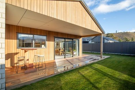 Photo of property in 8 Duohys Lane, Mount Pisa, 9383