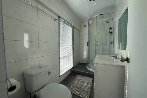 Photo of property in 1/41 Bentley Avenue, Glenfield, Auckland, 0629