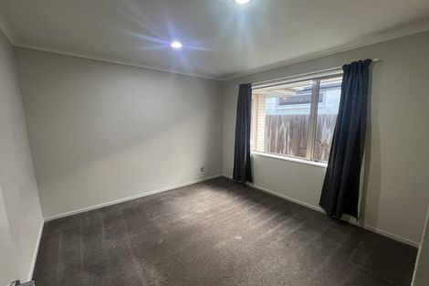 Photo of property in 10 Cridland Place, Halswell, Christchurch, 8025