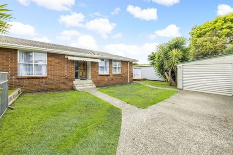 Photo of property in 83 Arimu Road, Papakura, 2110