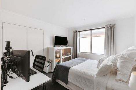 Photo of property in 18 Kakariki Drive, Coastlands, Whakatane, 3120