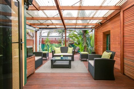 Photo of property in 90 Te Awa Avenue, Te Awa, Napier, 4110