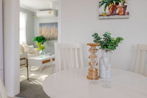 Photo of property in 5a Strathmore Avenue, Levin, 5510