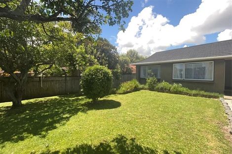 Photo of property in 43 Meadway, Sunnyhills, Auckland, 2010