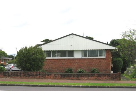 Photo of property in 42 Donovan Street, Blockhouse Bay, Auckland, 0600