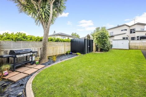 Photo of property in 11 Phoenicia Court, The Gardens, Auckland, 2105
