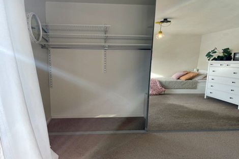 Photo of property in 48 Christian Road, Swanson, Auckland, 0614