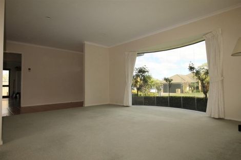 Photo of property in 9 Limerick Place, Dannemora, Auckland, 2016