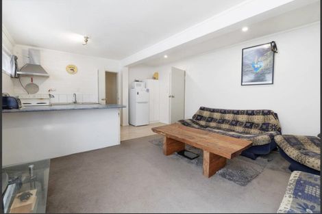 Photo of property in 6 Otanerua Road, Hatfields Beach, Orewa, 0931