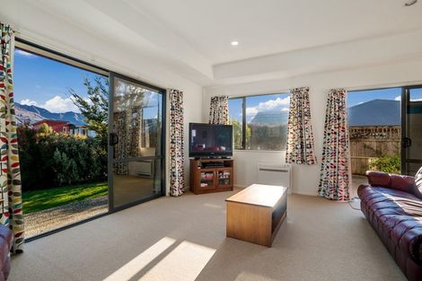 Photo of property in 101 Kings Drive, Wanaka, 9305