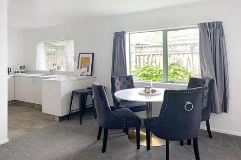 Photo of property in 2/1110 Bank Street, Te Awamutu, 3800