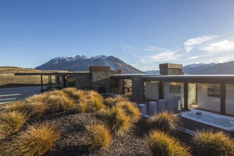 Photo of property in 5 Refuge Lane, Jacks Point, Queenstown, 9371