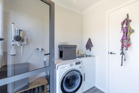 Photo of property in 81 Kyle Road, Waipukurau, 4281