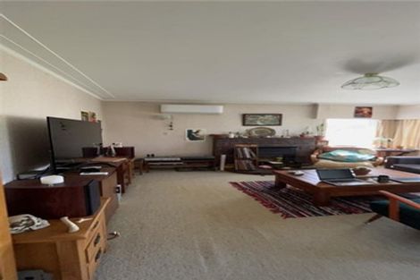 Photo of property in 23 Barbary Avenue, Kelston, Auckland, 0602