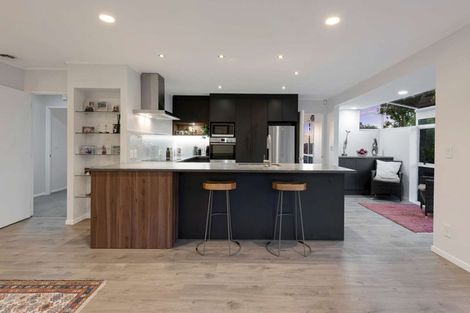 Photo of property in 11 Ayrshire Place, Somerville, Auckland, 2014