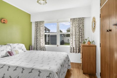 Photo of property in 1 Kingsley Street, St Andrews, Hamilton, 3200