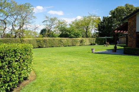 Photo of property in 2/218 Thornton Road, Cambridge, 3434