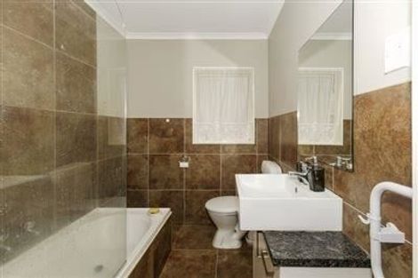 Photo of property in 38c Hetherington Road, Ranui, Auckland, 0612