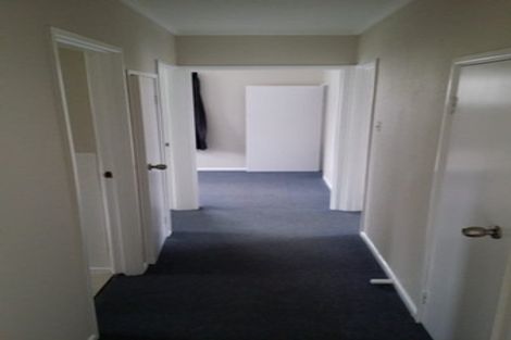 Photo of property in 83 Barrys Road, Glendene, Auckland, 0602