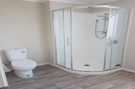 Photo of property in 1/16 May Street, Hamilton East, Hamilton, 3216