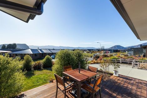 Photo of property in 6 Turnbull Crescent, Wanaka, 9305