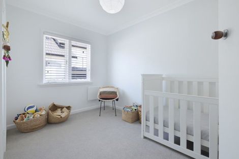 Photo of property in 4a Valley Road, Mount Maunganui, 3116