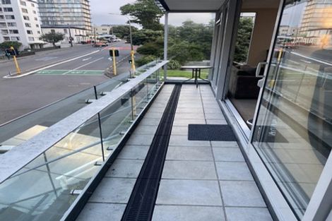 Photo of property in Montreaux Apartments, 2d/164 The Terrace, Wellington Central, Wellington, 6011