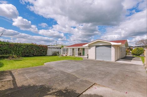 Photo of property in 83 Buick Crescent, Awapuni, Palmerston North, 4412