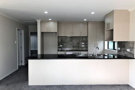 Photo of property in 4 Undine Street, Pakuranga, Auckland, 2010