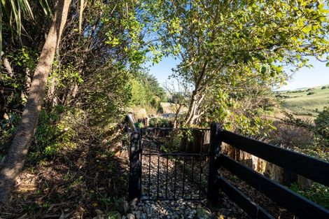 Photo of property in 739 Purakaunui Falls Road, Tarara, Owaka, 9586