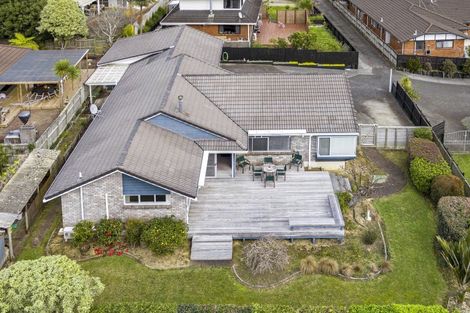 Photo of property in 18 Simmental Crescent, Somerville, Auckland, 2014
