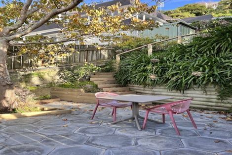 Photo of property in 15 Upper Bourke Street, Kilbirnie, Wellington, 6022