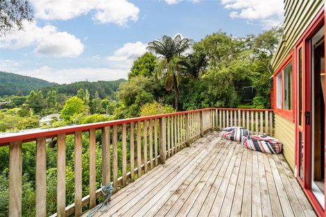 Photo of property in 63 Wyndham Road, Pinehaven, Upper Hutt, 5019