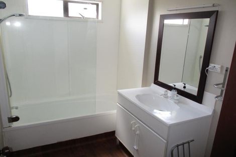 Photo of property in 5 Saint James Court, Paraparaumu, 5032