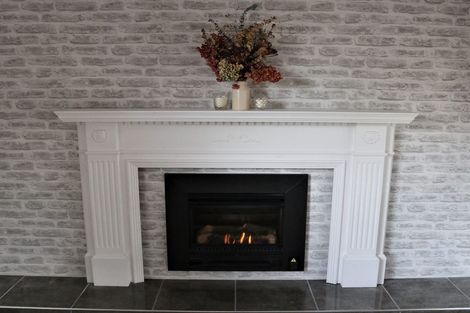 Photo of property in 92 Glen Lynne Avenue, Queenwood, Hamilton, 3210