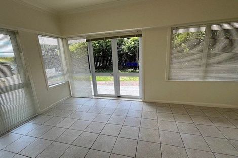 Photo of property in 53 Granger Road, Cockle Bay, Auckland, 2014