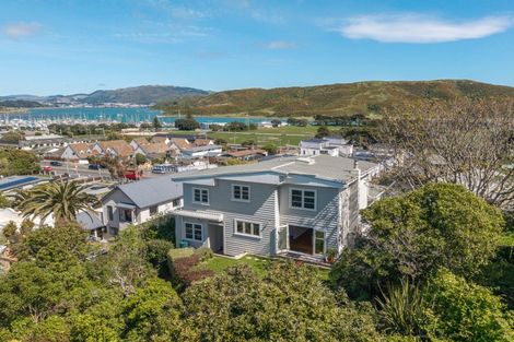 Photo of property in 68a Mana Esplanade, Paremata, Porirua, 5026