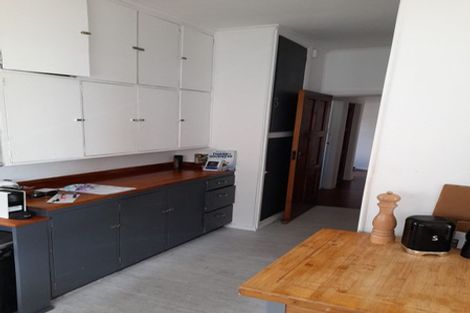 Photo of property in 1/30 Norwood Road, Bayswater, Auckland, 0622