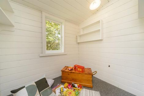 Photo of property in 5 Humphrey Street, Marton, 4710