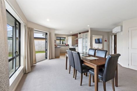 Photo of property in 10 Bernadette Street, Aidanfield, Christchurch, 8025