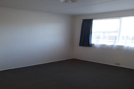 Photo of property in 156 Centreway Road, Orewa, 0931
