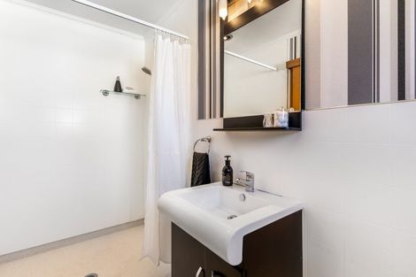 Photo of property in 27 Eglinton Street, Winton, 9720