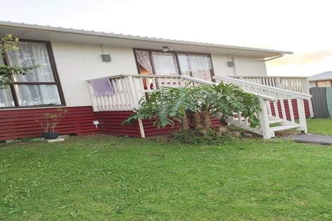 Photo of property in 2/115 Boundary Road, Clover Park, Auckland, 2019