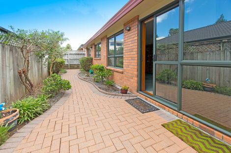 Photo of property in 32 Red Hibiscus Road, Stanmore Bay, Whangaparaoa, 0932