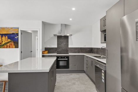 Photo of property in 13 Bell Street, Lake Hawea, 9382