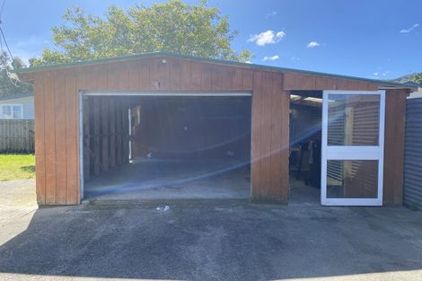 Photo of property in 26 Bethune Street, Featherston, 5710