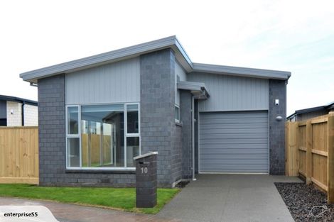 Photo of property in 10 Ardnave Lane, Broomfield, Christchurch, 8042