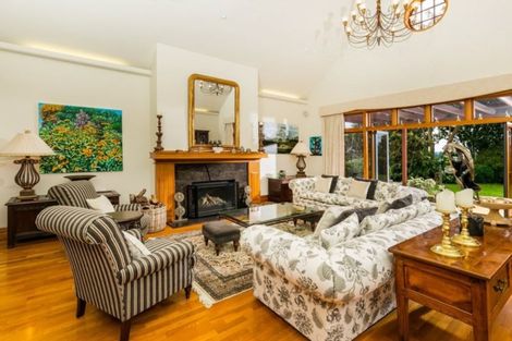 Photo of property in 6 Emily Lane, Greenhithe, Auckland, 0632