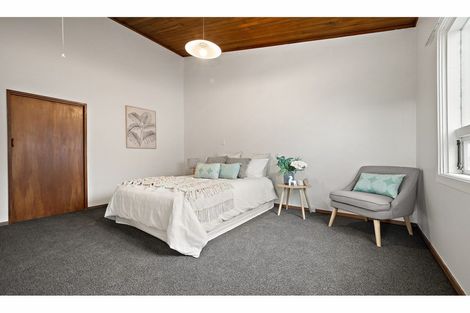 Photo of property in 77 Glenfield Crescent, Mairehau, Christchurch, 8052