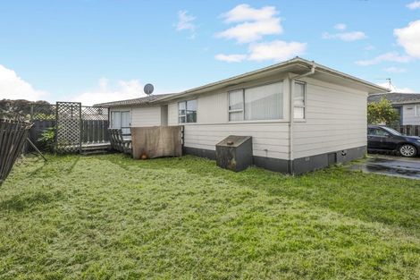 Photo of property in 30 Sharland Avenue, Manurewa, Auckland, 2102